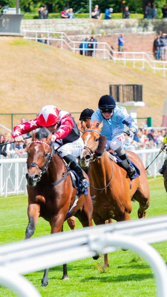 Horse racing event coverage